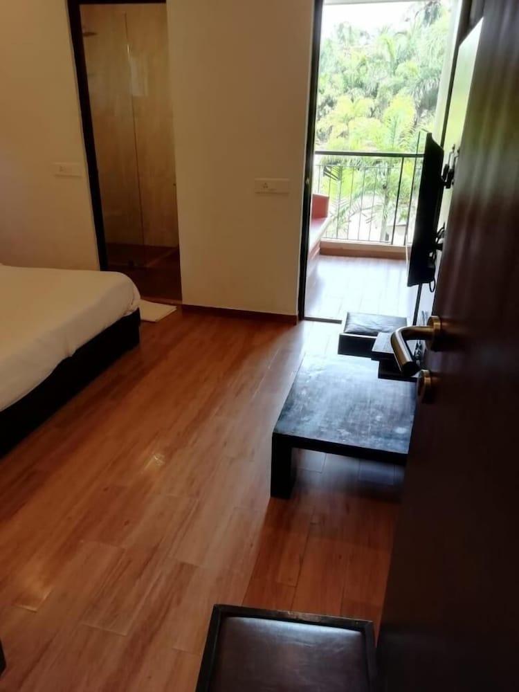 Sinq Beach Resort Calangute Buitenkant foto