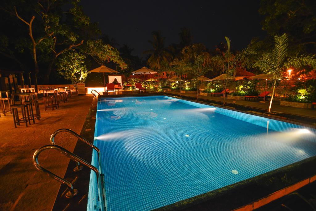 Sinq Beach Resort Calangute Buitenkant foto
