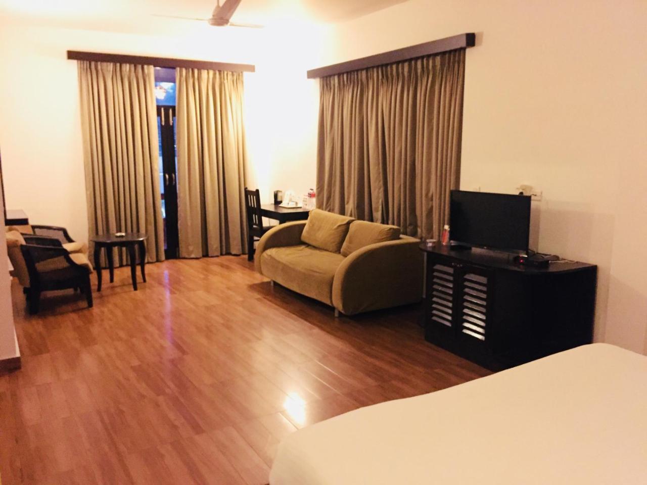 Sinq Beach Resort Calangute Buitenkant foto